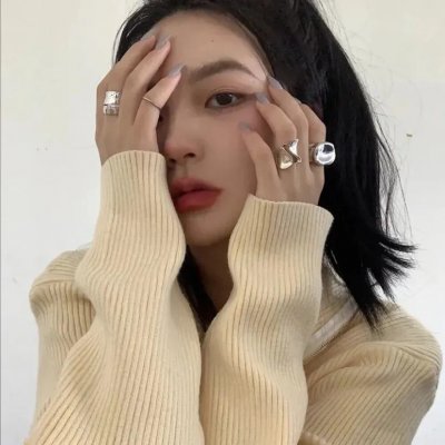 泰瑞莎是一位母亲